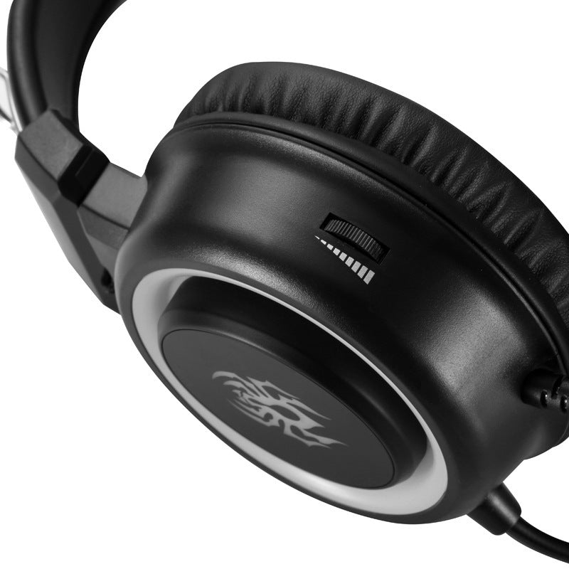 Head-mounted RGB gaming headset USB wired microphone computer Xbox Internet cafe CS luminous gaming headset