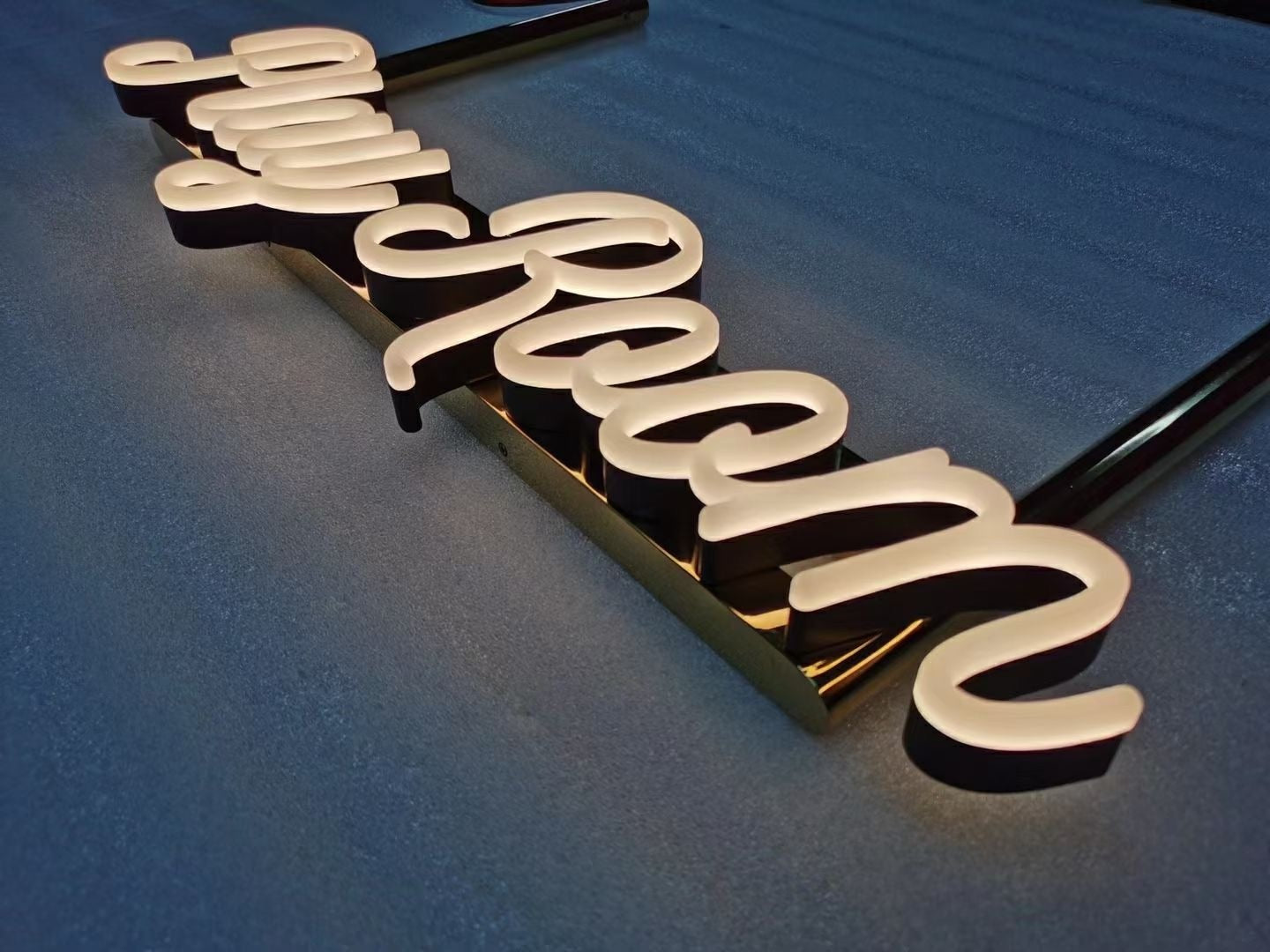 Customized LED Neon Acrylic Neon Letter Decoration