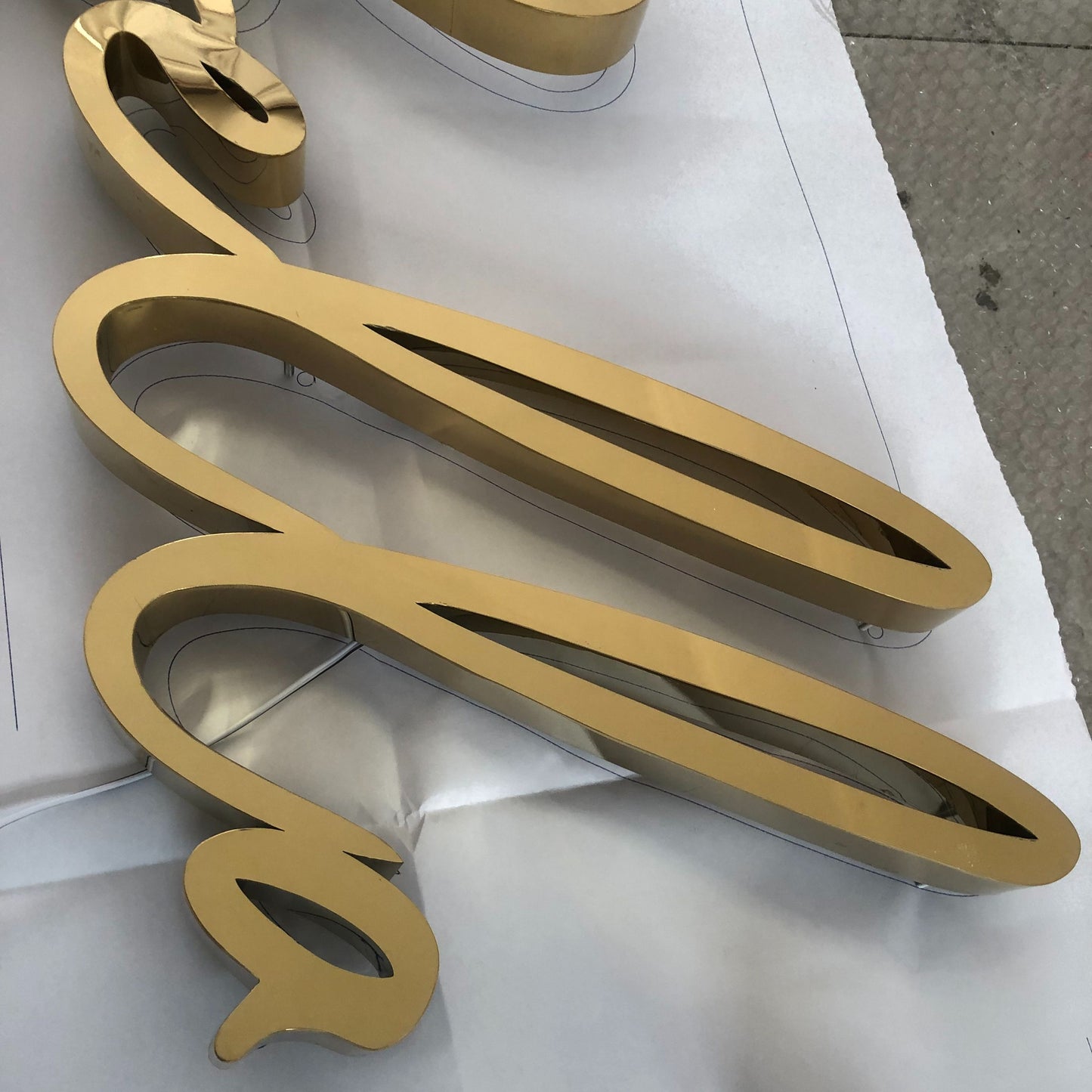 Outdoor 3D LED sign store name customization