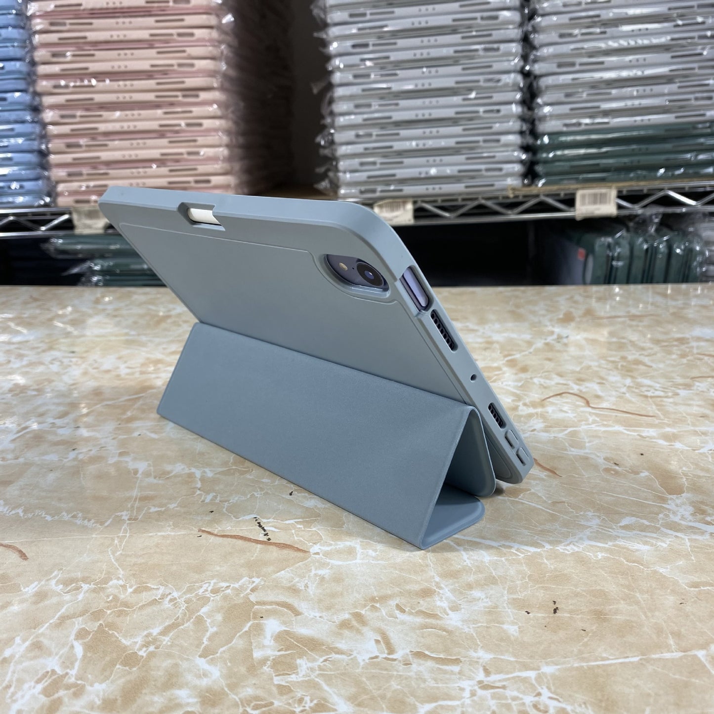 Suitable for 2021 iPad Pro11 protective case 10.2 split magnetic Air4 protective case with pen slot 12.9