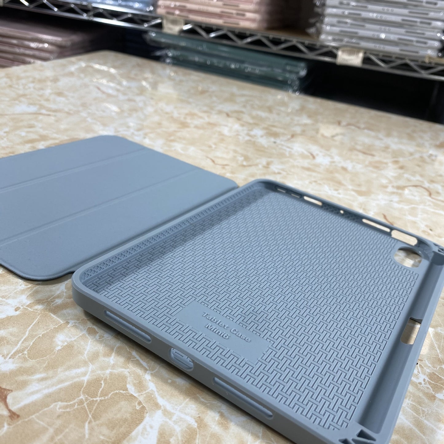 Suitable for 2021 iPad Pro11 protective case 10.2 split magnetic Air4 protective case with pen slot 12.9