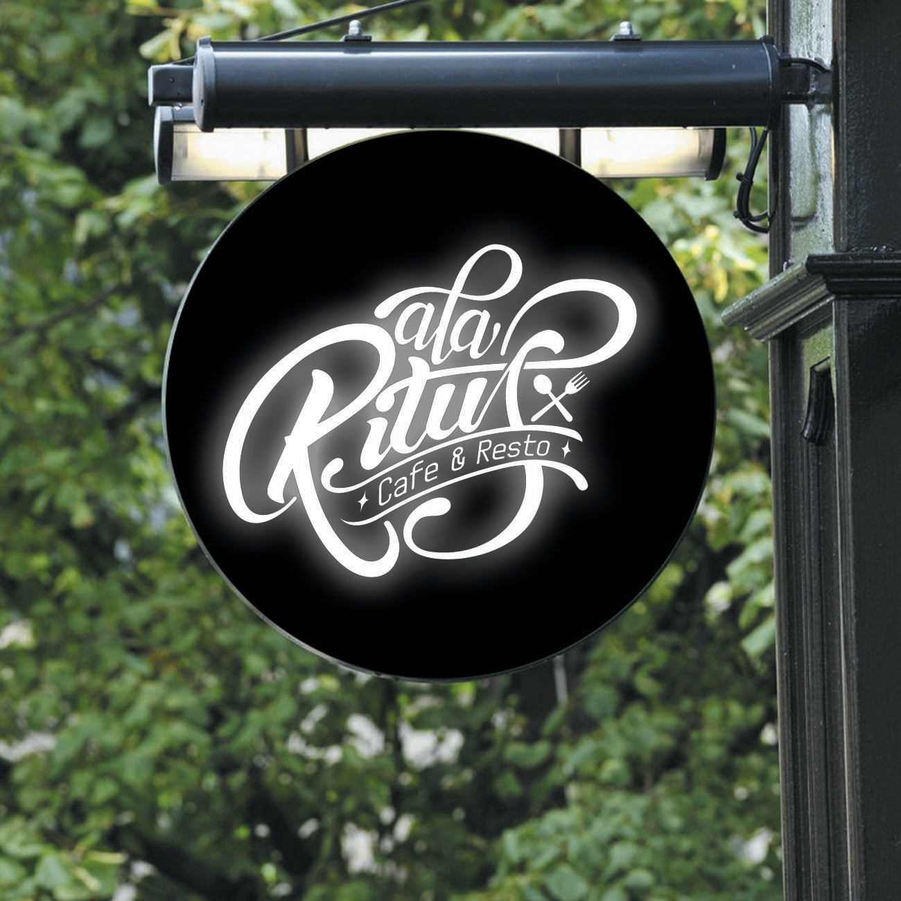 Round light box sign indoor acrylic LED light box sign outdoor LED light box sign