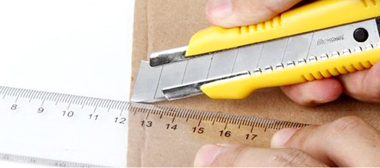 Comix metal sheathed self-locking knife knife out of box B2802