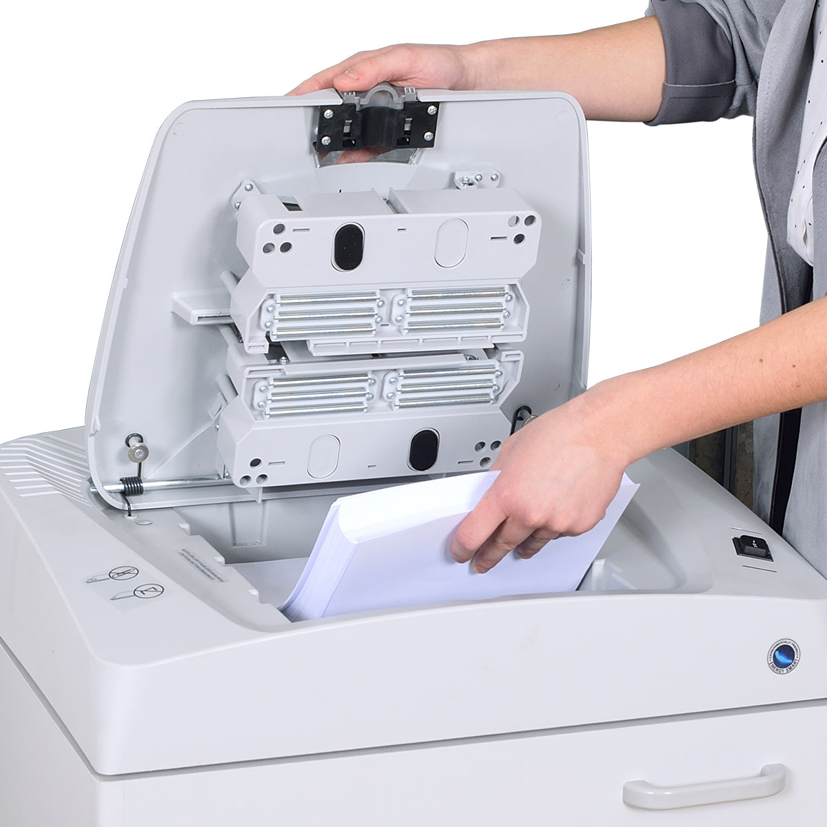 KOBRA AF.1 C2 fully automatic paper shredder 300 sheets A4 1.9x15mm Made in Italy