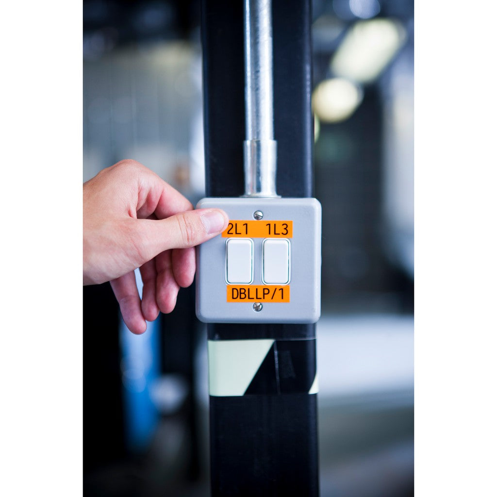 Brother 12mm 原廠螢光標籤帶 TZe-B31 螢光橙底黑字