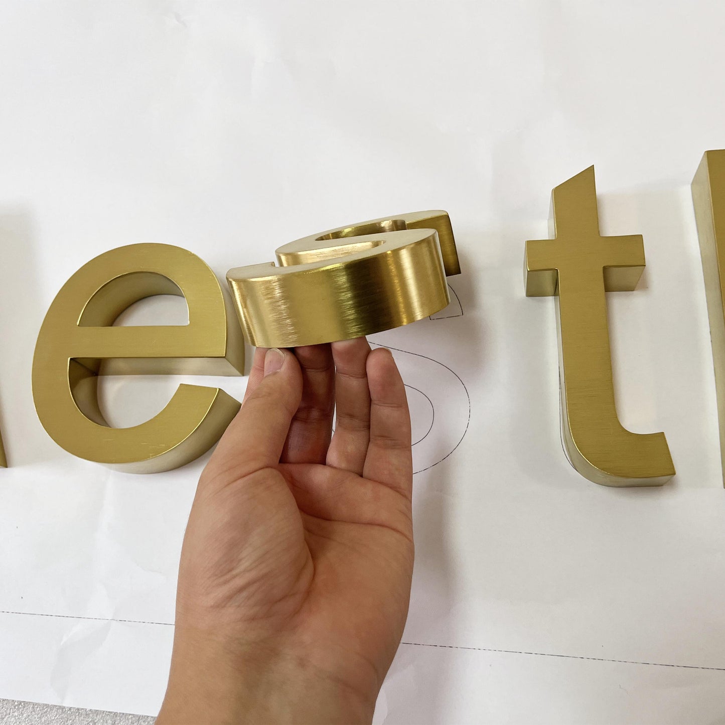 Customized metal billboard outdoor decorative wall 3D letter logo