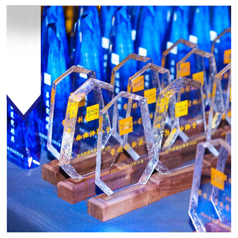 High-quality creative classic high-quality customized solid wood crystal trophy award ceremony trophy