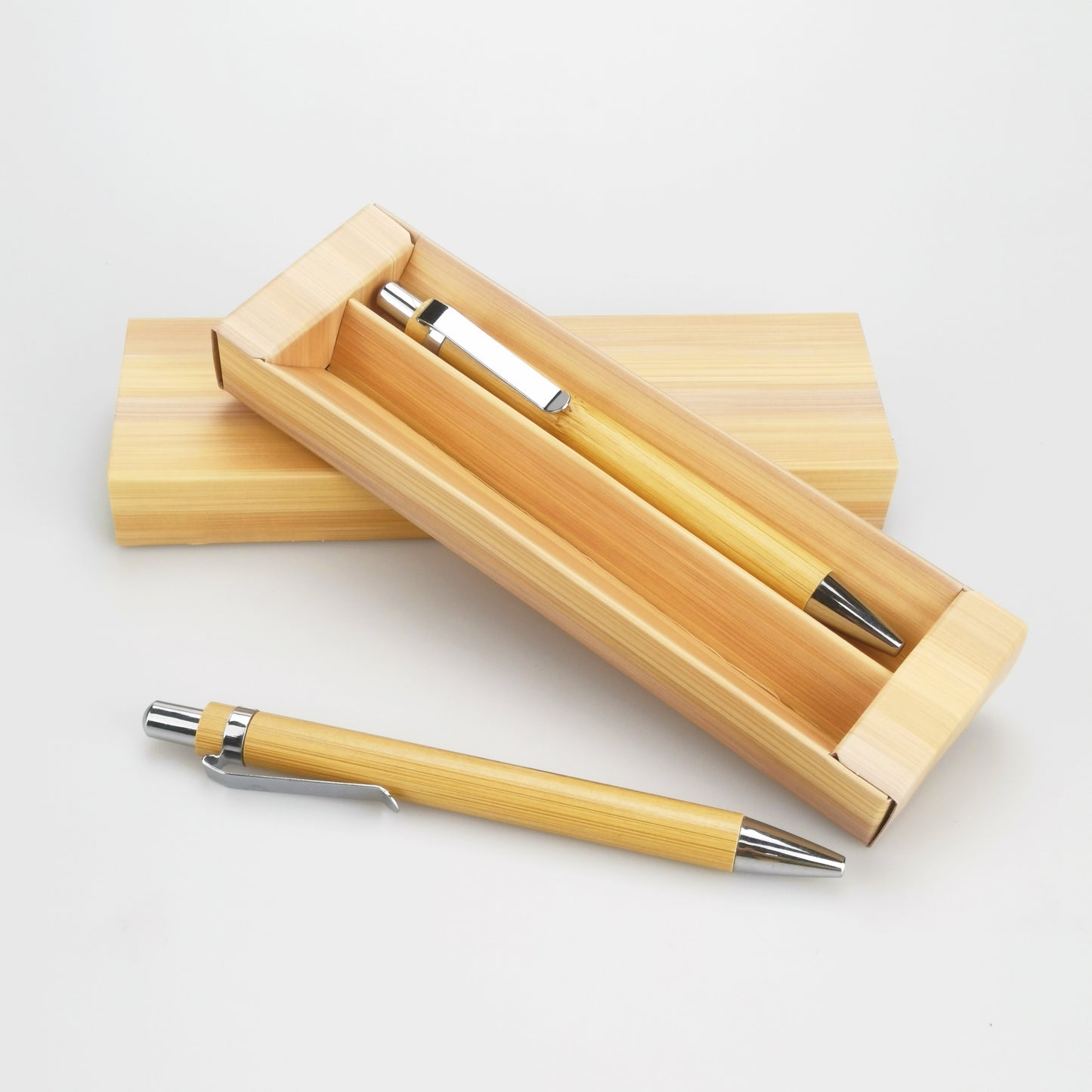 Promotional LOGO custom gift environmentally friendly bamboo ballpoint pen