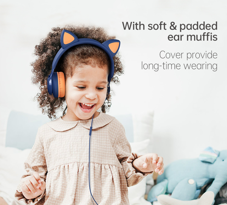 Cute Cat Ears Children's Microphone Line Control Headphones Online Class Headphones EP08