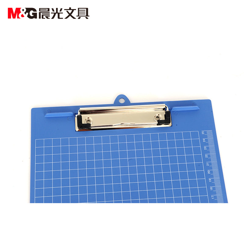 M&amp;G A4 file board clip ADM9451094510